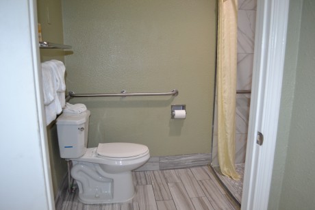 Welcome To Ocean Gate Inn - Accessible Private Bathroom